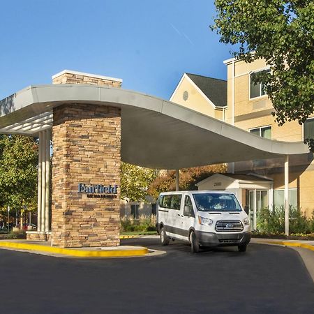 Fairfield Inn & Suites Dulles Airport Стерлинг Экстерьер фото